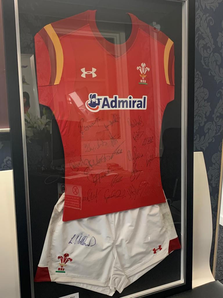 Bespoke Framing Mobile Picture Framing Swansea